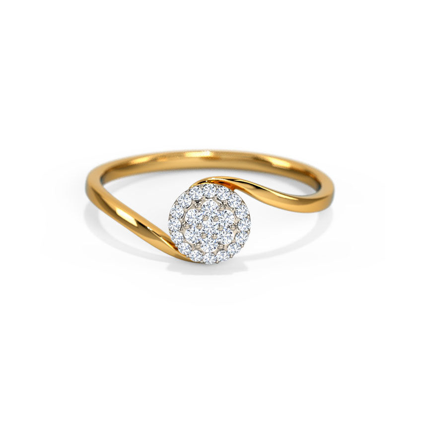 Beautiful Cluster Turning Diamond Ring